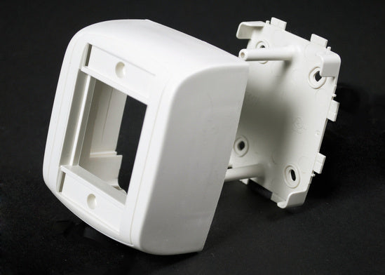 PBB2S2WH Eclipse™ Bezel Box Fitting in White