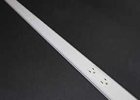 NM20GB618 Nonmetallic Plugmold® Multioutlet System in Ivory
